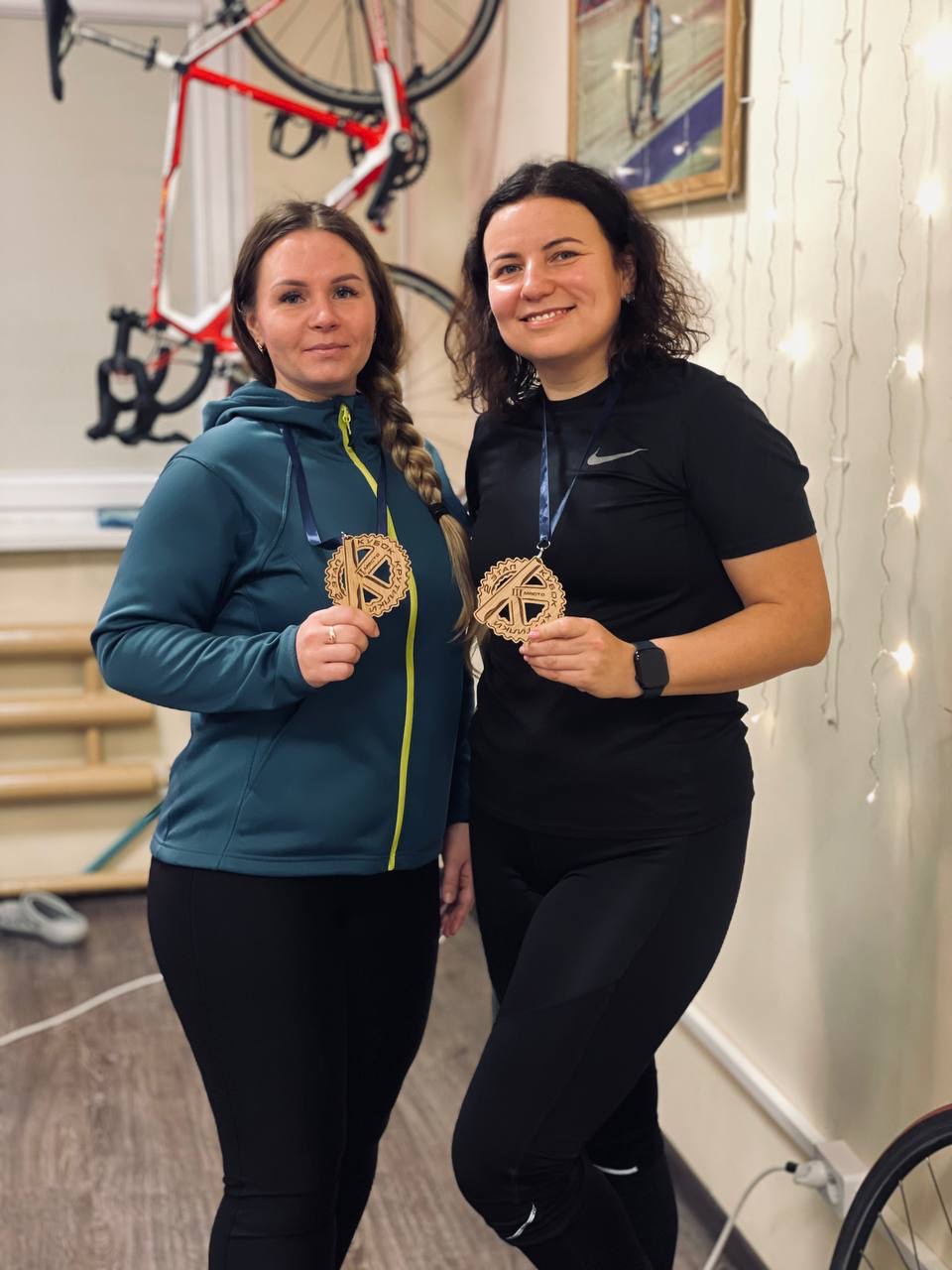 Велостудия: тренажёры и экраны